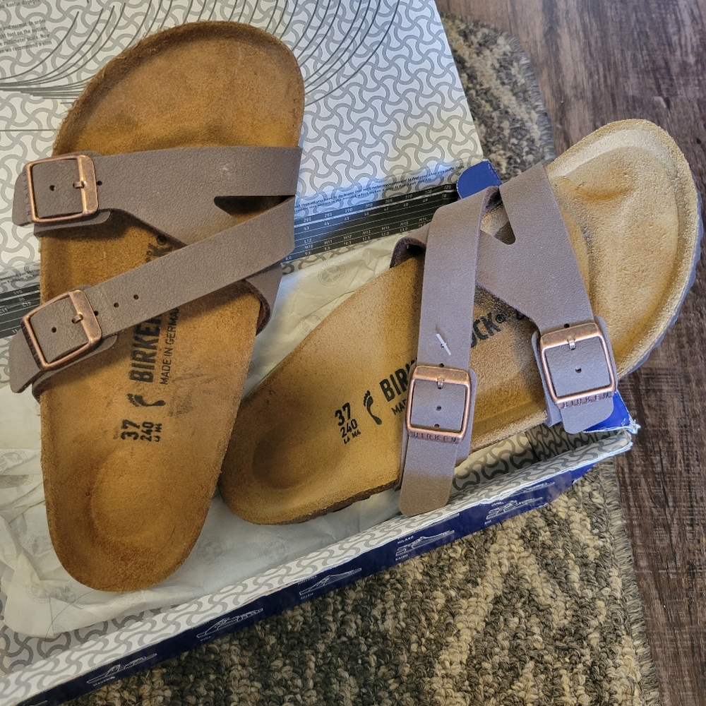 Birkenstock Yao Sandals